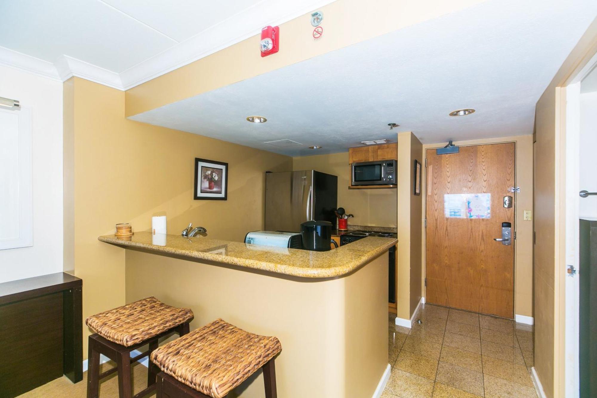 Ilikai Tower One Bedroom Lagoon View Waikiki Condos With Lanai & Free Wifi Honolulu Camera foto